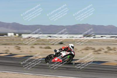 media/Jan-15-2026-Racers Edge (Thu) [[dfebeb70ab]]/2-A Group/Session 2 Turn 11 Side/